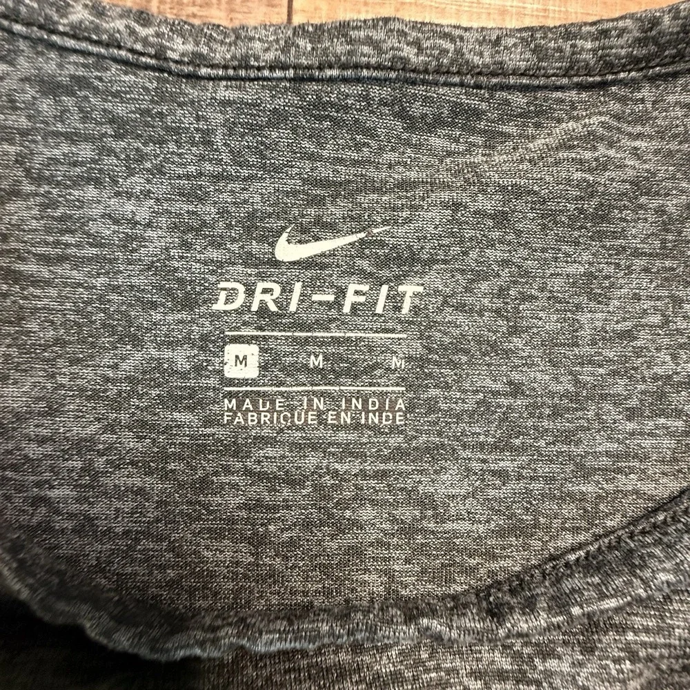 Nike Dri Fit Medium Tank Top Heather Gray Racerback Athletic